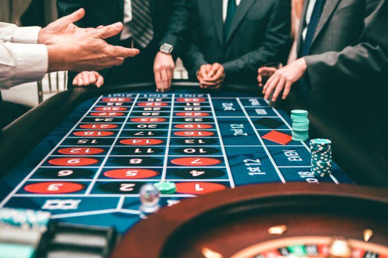 Khám phá dealer casino online và trải nghiệm hấp dẫn cùng dealer casino online hàng đầu hiện nay