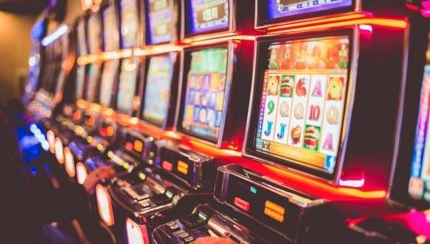 Khám phá xì dách là gì và cách chơi xì dách hiệu quả cho người mới